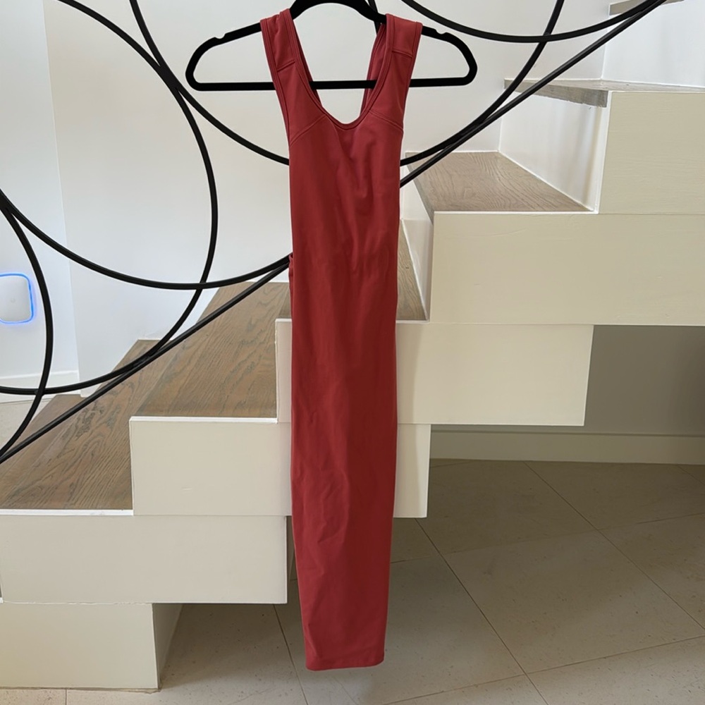 Lululemon dress size 6 burnt orange